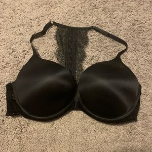 Vs Bra